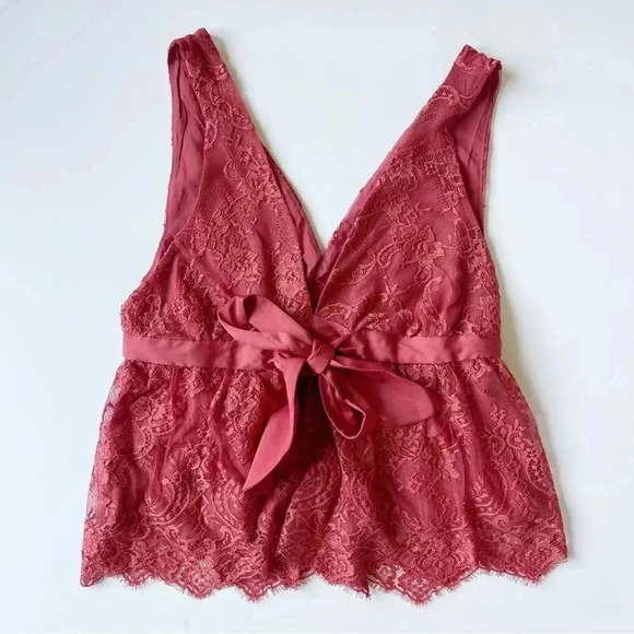 Free People Burnt Red Chante Lace Tank Top Frenchie Kiss Deep V NWT small - Picture 11 of 12